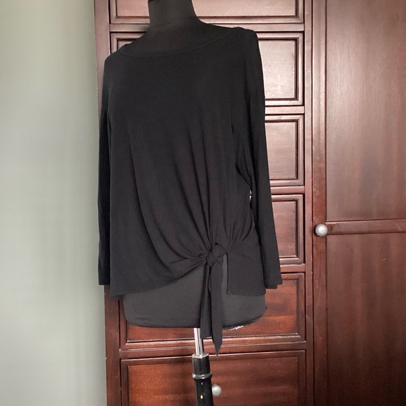 Theory Woman’s Draped Long-Sleeve Side tie Top EUC - Picture 2 of 11